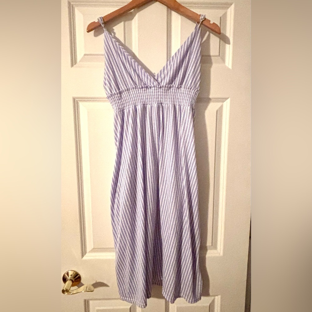 Laura Ashley Striped Smocked V-Neck Mini Dress Women's Small - Soft w/pockets